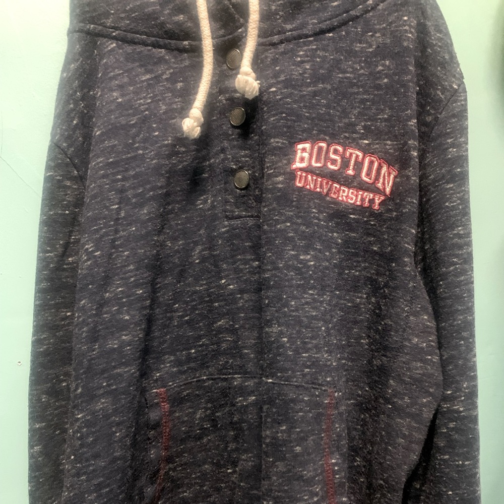 Hoodies for men and women. M size